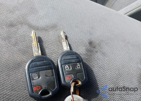 2014 Ford F150 Xl z USA, uszkodzony, nr VIN 1FTNF1CF7EKD17537